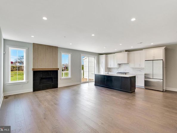 816 Bryce Dr., Horsham PA 19044