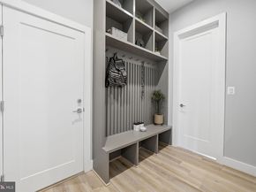 1203 Cottage Street SW, Vienna VA 22180