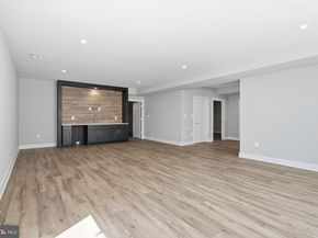 1203 Cottage Street SW, Vienna VA 22180