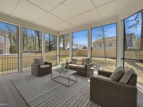 1203 Cottage Street SW, Vienna VA 22180