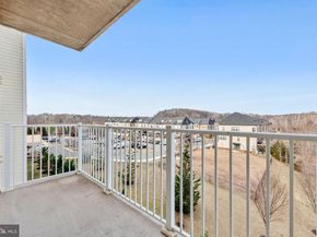 6301 Edsall Road 424, Alexandria VA 22312