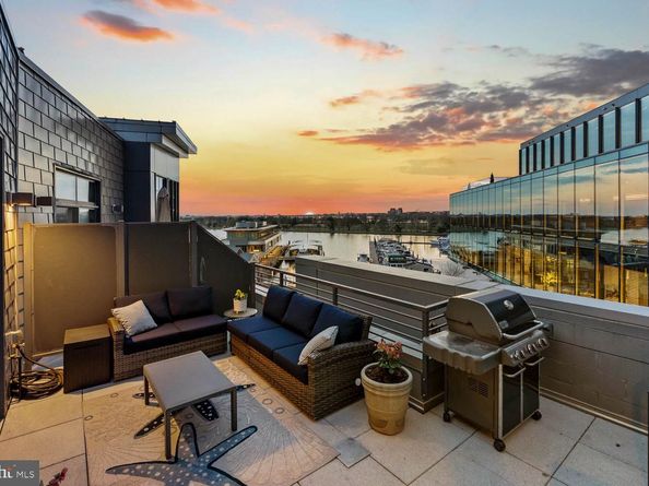 525 Water Street SW 403, Washington DC 20024