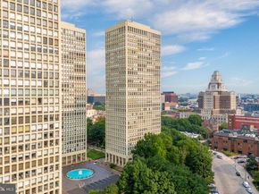 210 Locust Street 10FW, Philadelphia PA 19106