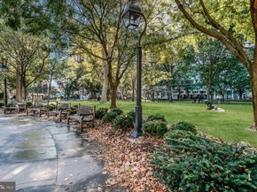 918 Spruce Street 2, Philadelphia PA 19107
