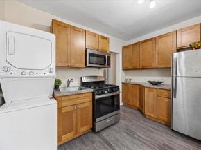 402 Lyceum Avenue, Philadelphia PA 19128