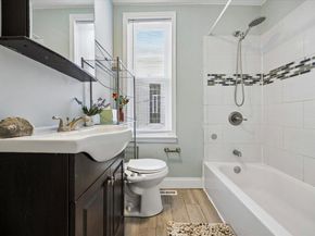 402 Lyceum Avenue, Philadelphia PA 19128