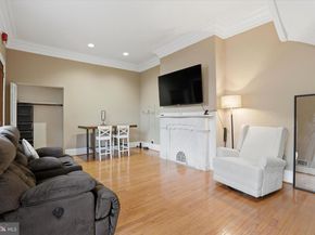 1713 Green Street 5, Philadelphia PA 19130