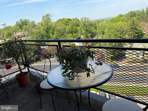 4390 Lorcom Lane 805, Arlington VA 22207