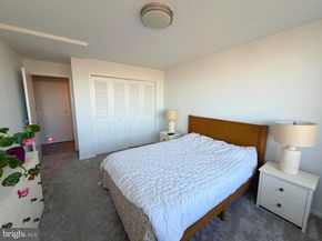 4390 Lorcom Lane 805, Arlington VA 22207
