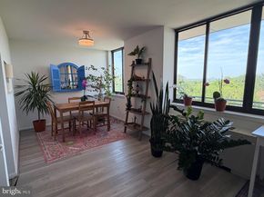 4390 Lorcom Lane 805, Arlington VA 22207