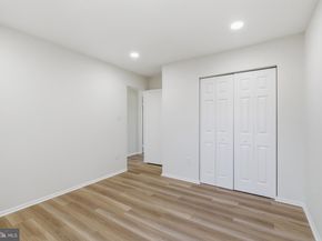 102 N Duke Drive, Sterling VA 20164