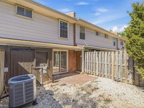102 N Duke Drive, Sterling VA 20164