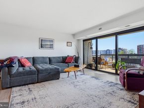 203 Yoakum Parkway 906, Alexandria VA 22304