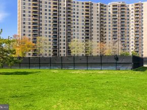 203 Yoakum Parkway 906, Alexandria VA 22304
