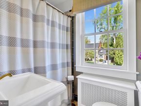 102 W Mason Avenue, Alexandria VA 22301