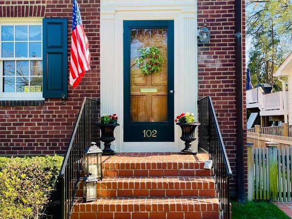 102 W Mason Avenue, Alexandria VA 22301