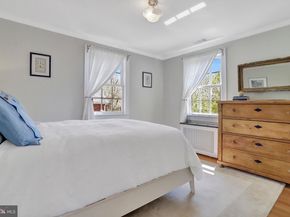 102 W Mason Avenue, Alexandria VA 22301