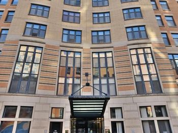 400 Massachusetts Avenue NW