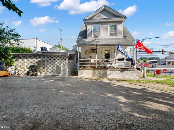 1 S Macdade Boulevard, Glenolden PA 19036