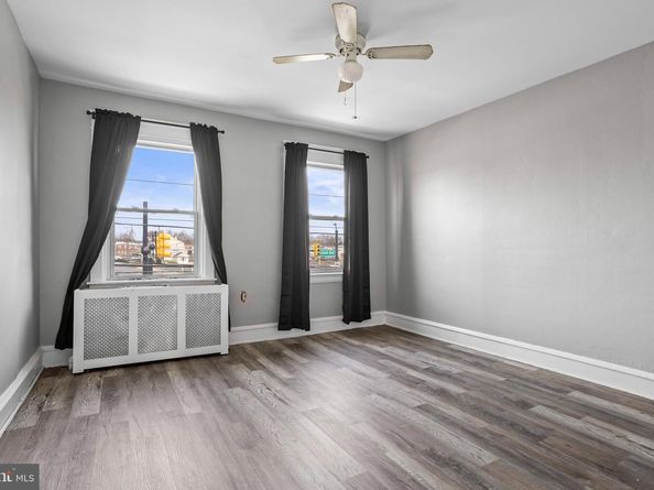 1 S Macdade Boulevard, Glenolden PA 19036