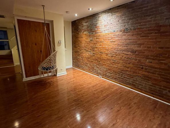1415 Lombard Street, Philadelphia PA 19146