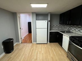 1415 Lombard Street, Philadelphia PA 19146