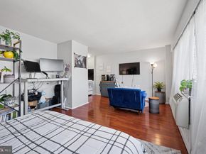 2101 Chestnut Street 1107, Philadelphia PA 19103