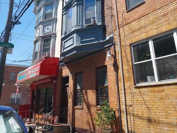 1136 S 13TH Street