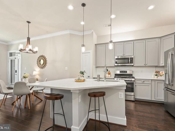 1334 S Quinn Street, Arlington VA 22204