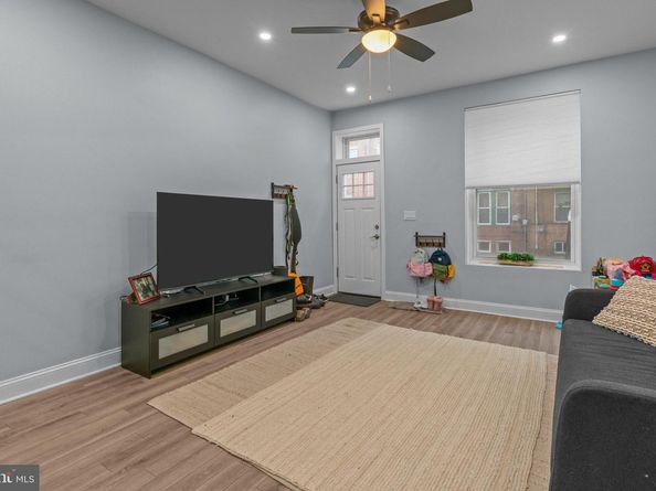1256 S 29TH Street, Philadelphia PA 19146