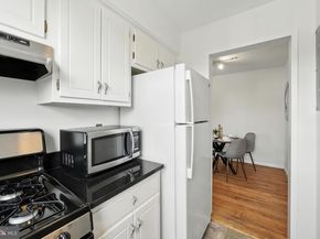 2030 N Vermont Street 304, Arlington VA 22207