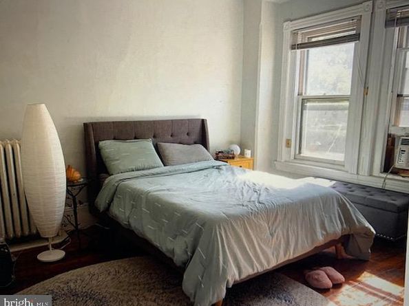 1013 S Farragut Terrace, Philadelphia PA 19143