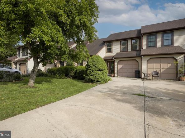 8560 Trumbauer Drive L40, Glenside PA 19038