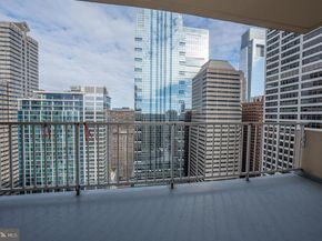 1919 Chestnut Street 2903, Philadelphia PA 19103