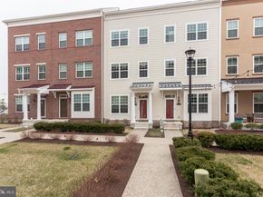 113 Royal Mews, Bensalem PA 19020
