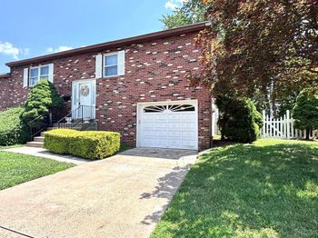9401 Tulip Street