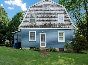 1081 Wynnwood Road, Abington PA 19001