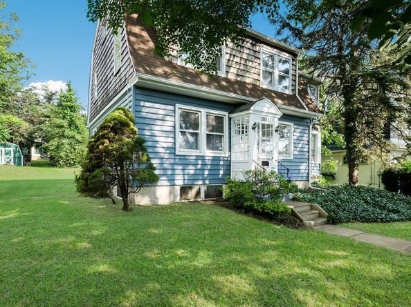 1081 Wynnwood Road, Abington PA 19001