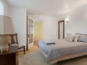 1081 Wynnwood Road, Abington PA 19001
