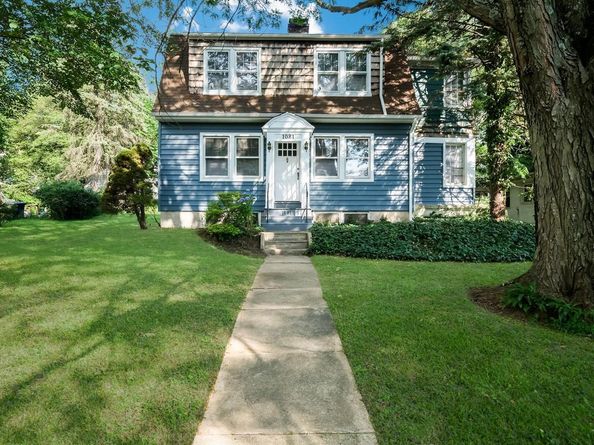 1081 Wynnwood Road, Abington PA 19001