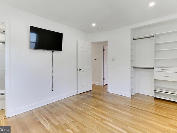 109 Patrick Street SE, Vienna VA 22180
