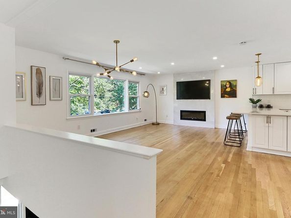 109 Patrick Street SE, Vienna VA 22180