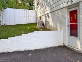 109 Patrick Street SE, Vienna VA 22180