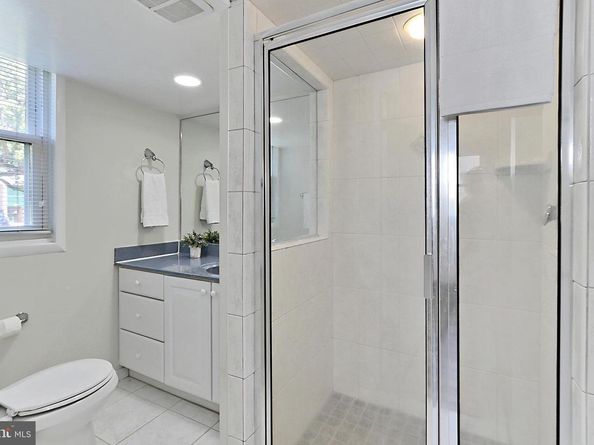 109 Patrick Street SE, Vienna VA 22180