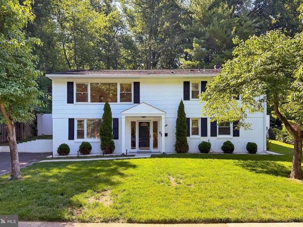 109 Patrick Street SE, Vienna VA 22180