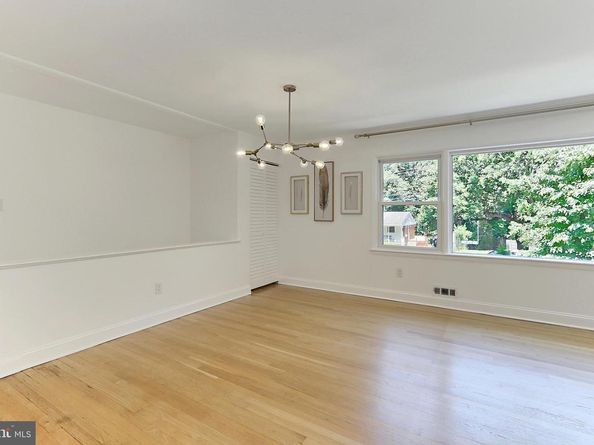 109 Patrick Street SE, Vienna VA 22180