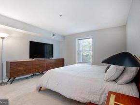 10248 Appalachian Circle 1D7, Oakton VA 22124