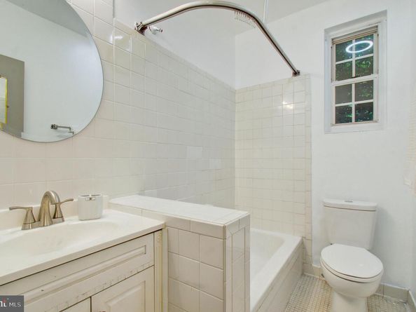 3051 Idaho Avenue NW 107, Washington DC 20016