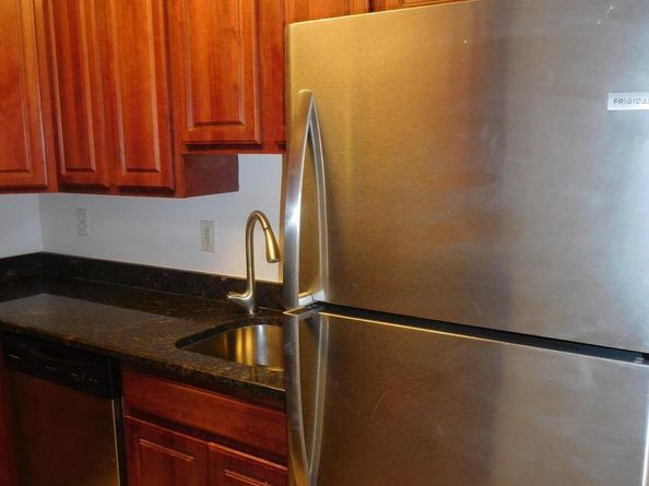 4390 Lorcom Lane 512, Arlington VA 22207