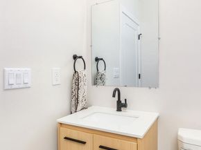 3841 Ridge Avenue, Philadelphia PA 19132